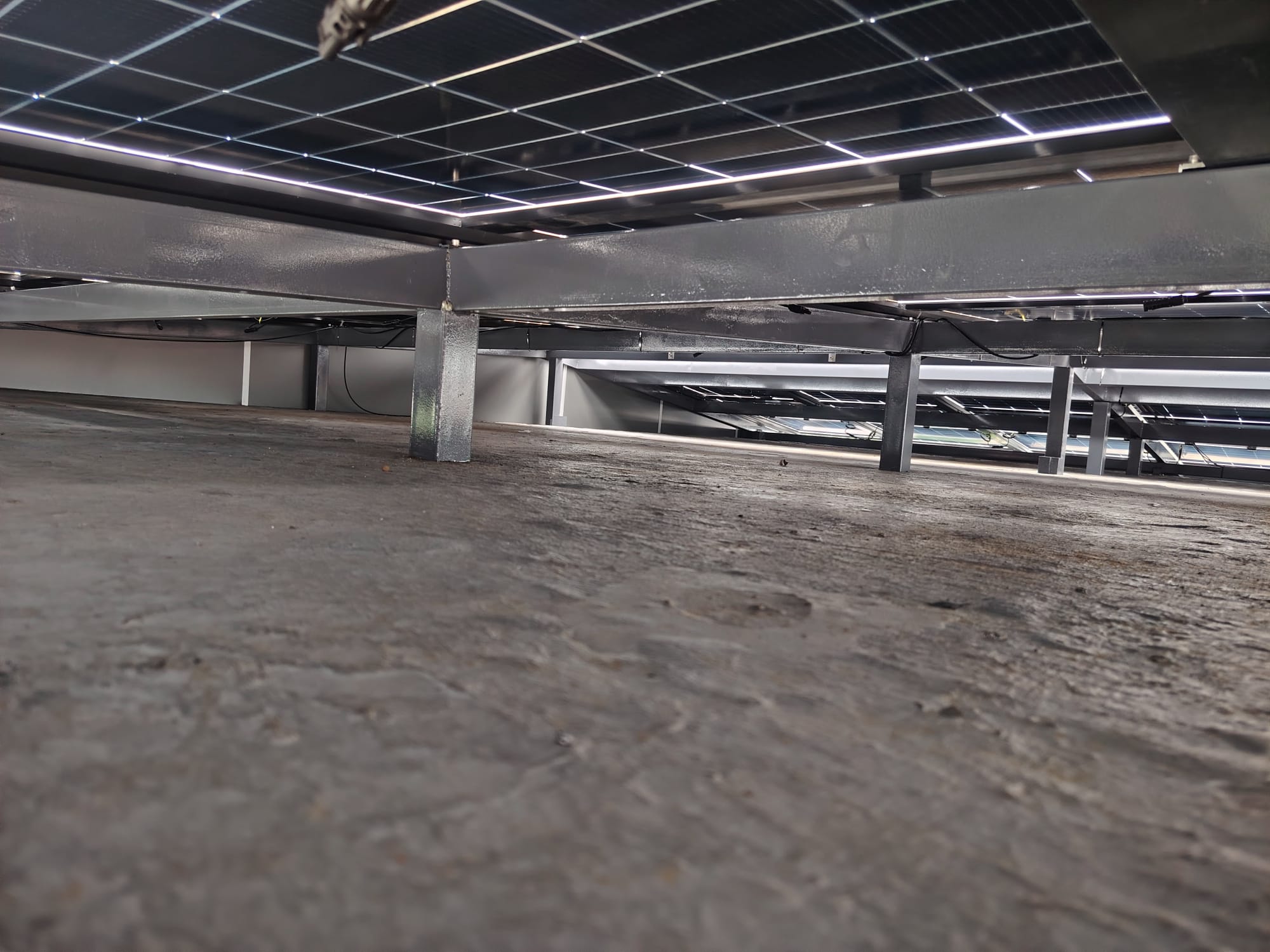 Technical deep-dive: mounting, sealing, structure & inverters