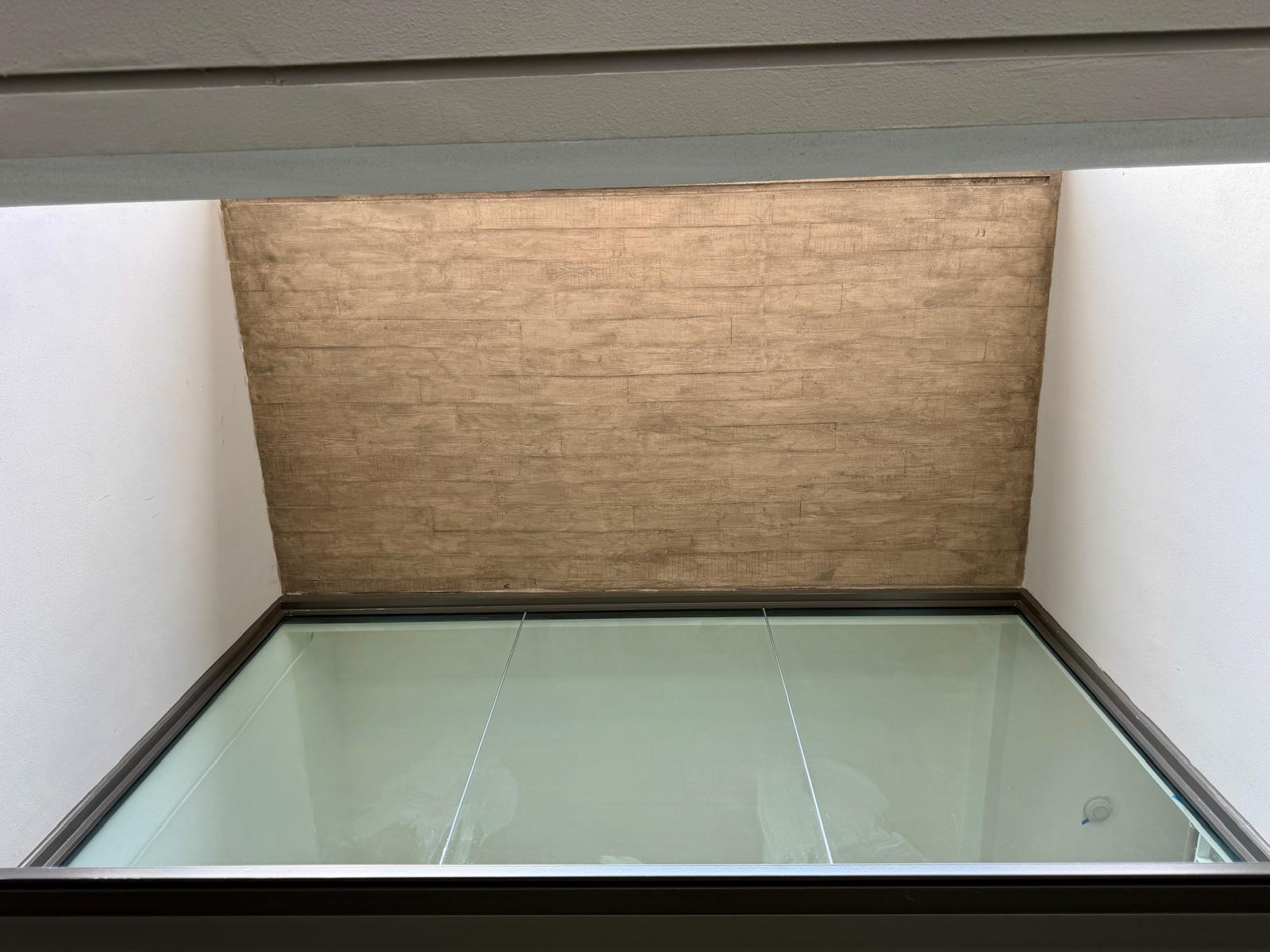 Ceiling, tile & rooftop isolator defects found at handover